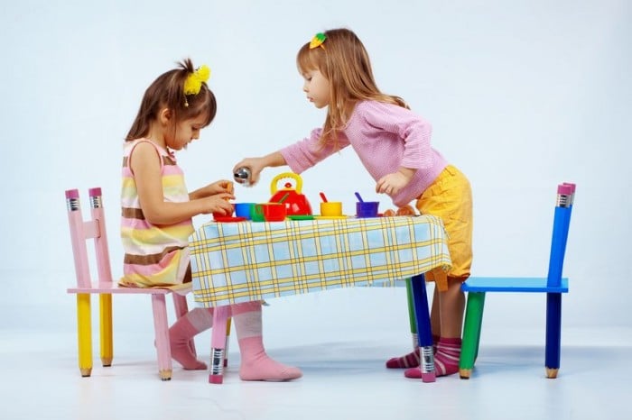 EL JUEGO IMAGINATIVO EN LA INFANCIA
